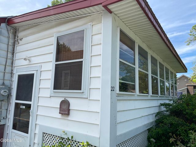 22 3rd Avenue, Hudson Falls, NY 12839