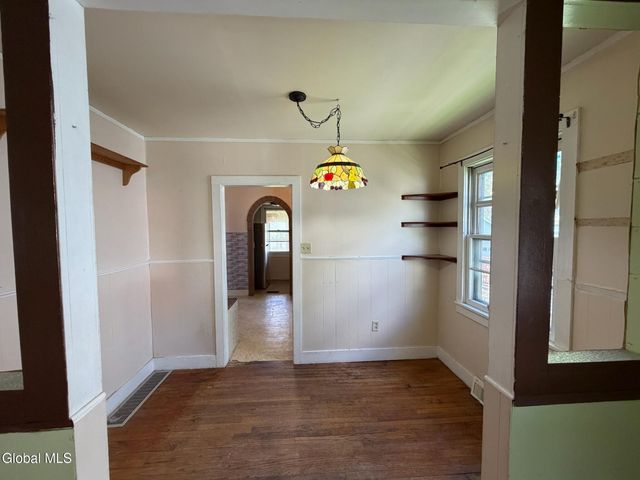 22 3rd Avenue, Hudson Falls, NY 12839