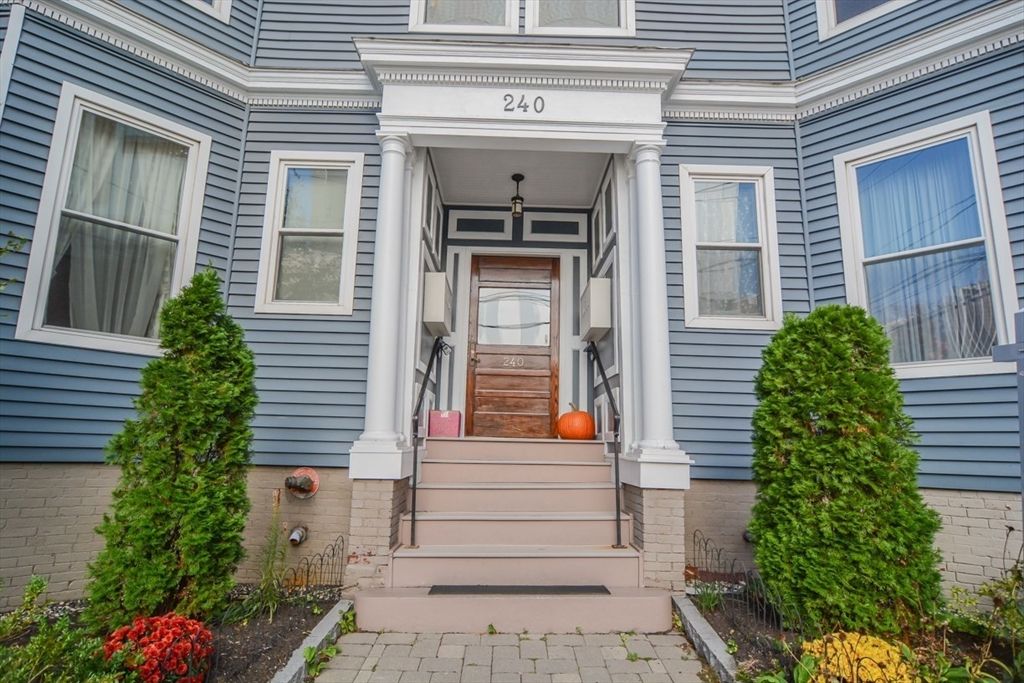 240 Franklin St B2, Cambridge, MA 02139
