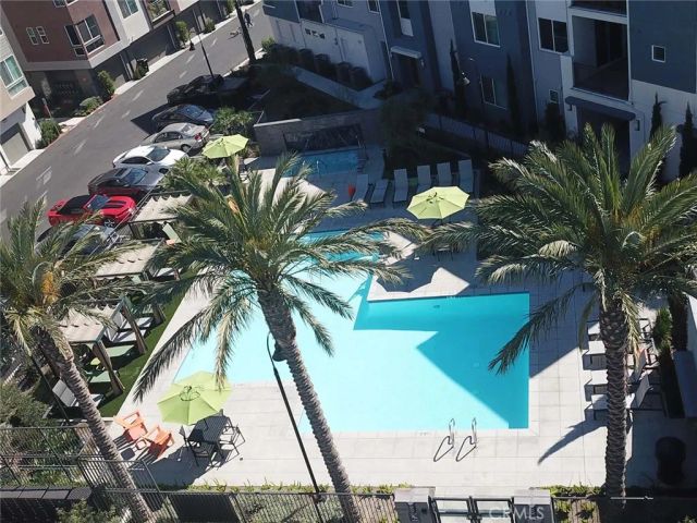 960 N Tangent Privado 303, Ontario, CA 91764
