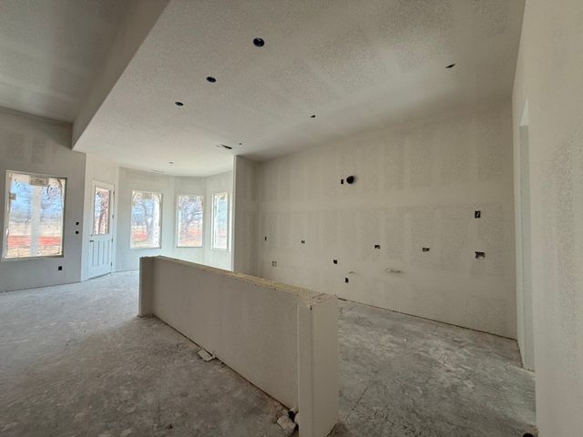 160 Oak Grove Way, Springtown, TX 76082