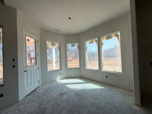 160 Oak Grove Way, Springtown, TX 76082