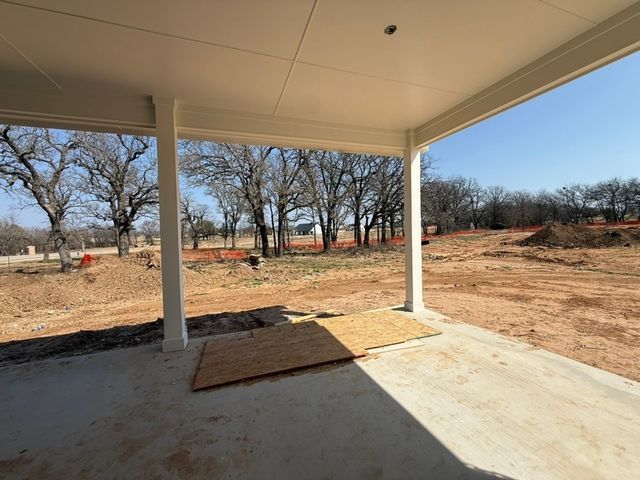 160 Oak Grove Way, Springtown, TX 76082