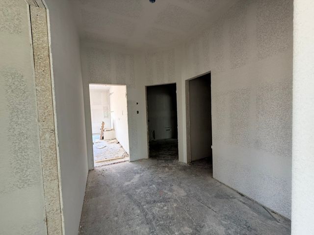 160 Oak Grove Way, Springtown, TX 76082