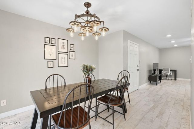 4201 E CAMELBACK Road 41, Phoenix, AZ 85018