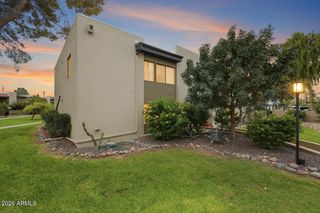 4201 E CAMELBACK Road 41, Phoenix, AZ 85018