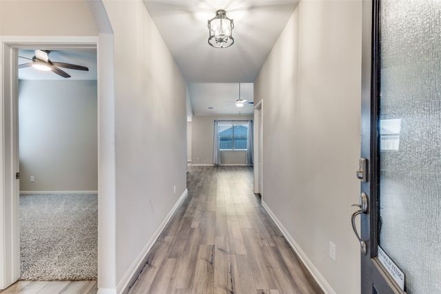 215 Ivan Court, Anna, TX 75409