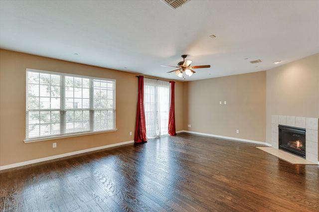 3912 Amberwood Drive, Addison, TX 75001