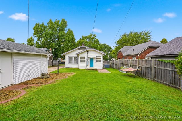 1615 S Gary Place, Tulsa, OK 74104