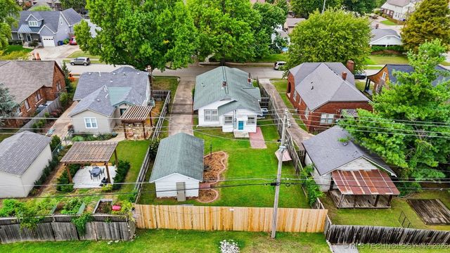 1615 S Gary Place, Tulsa, OK 74104