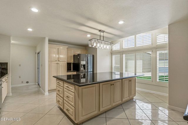 6016 OLEASTER Drive, El Paso, TX 79932