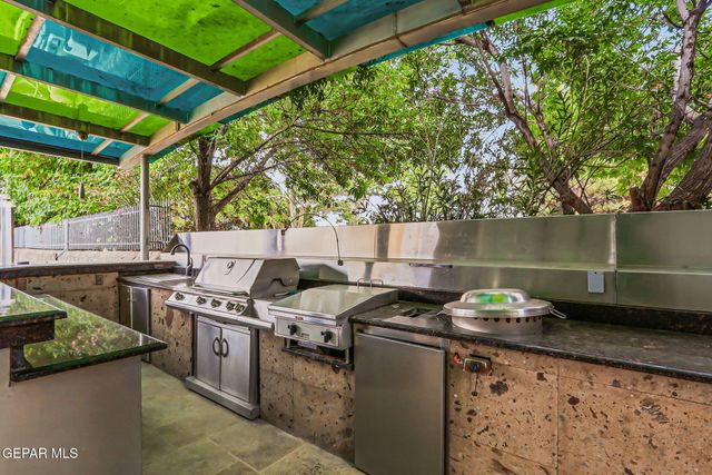 6016 OLEASTER Drive, El Paso, TX 79932