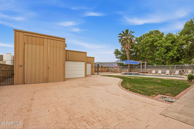 6016 OLEASTER Drive, El Paso, TX 79932