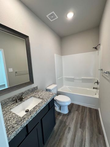 11606 Vistawood Street, Willis, TX 77318