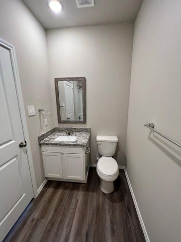 11606 Vistawood Street, Willis, TX 77318