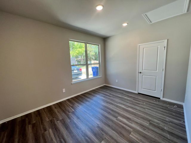 11606 Vistawood Street, Willis, TX 77318