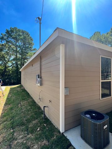 11606 Vistawood Street, Willis, TX 77318