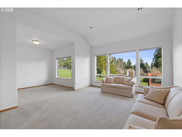 28200 Sw LADD HILL Rd, Sherwood, OR 97140