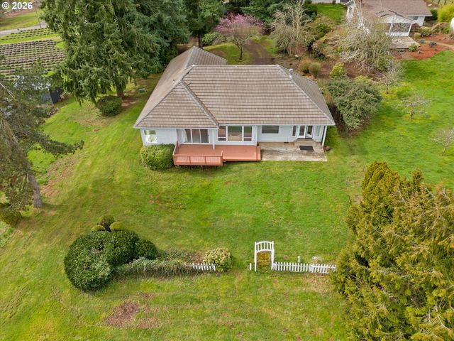 28200 Sw LADD HILL Rd, Sherwood, OR 97140