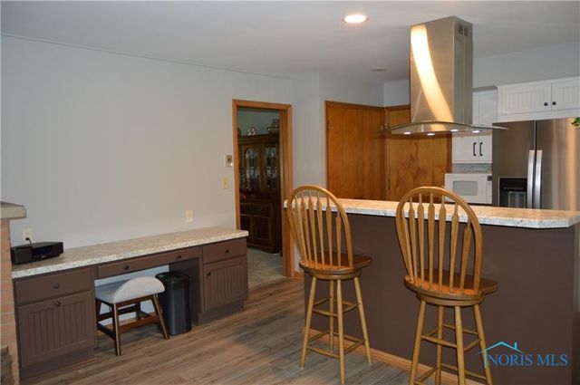 309 Huron Road, Findlay, OH 45840