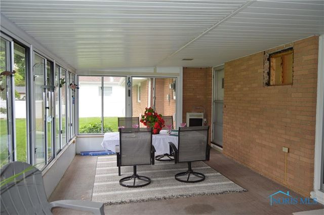 309 Huron Road, Findlay, OH 45840