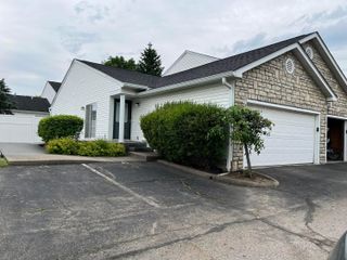 4689 Parrau Drive, 61A, Columbus, OH 43228
