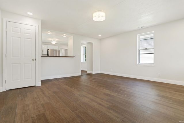 615 Washington Street, Rockport, IN 47635