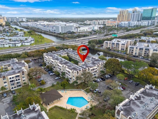 7722 Camino Real E-218, Miami, FL 33143