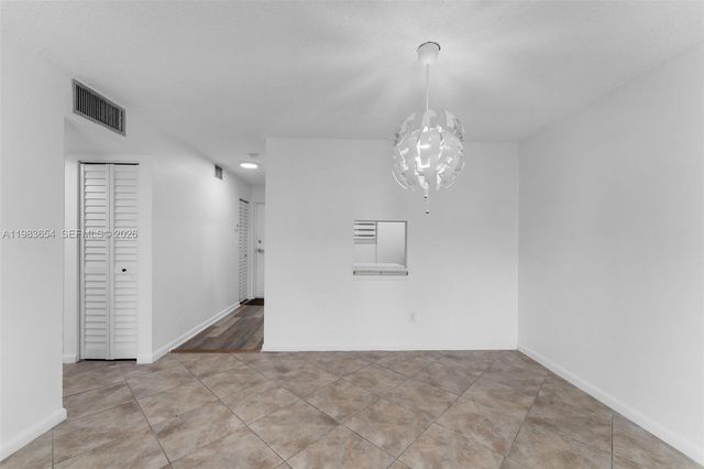 7722 Camino Real E-218, Miami, FL 33143