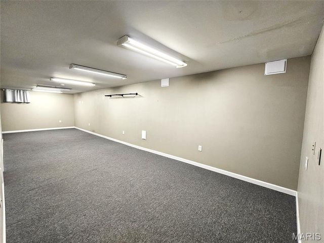 45 Saint Leonard Court, St Charles, MO 63301