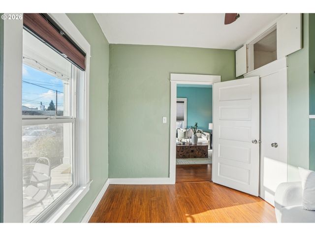 5617 Se FRANCIS St, Portland, OR 97206