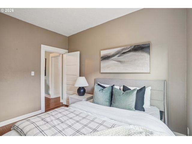 5617 Se FRANCIS St, Portland, OR 97206