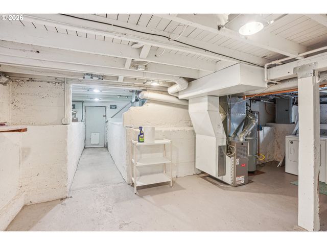 5617 Se FRANCIS St, Portland, OR 97206