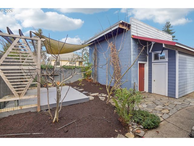 5617 Se FRANCIS St, Portland, OR 97206