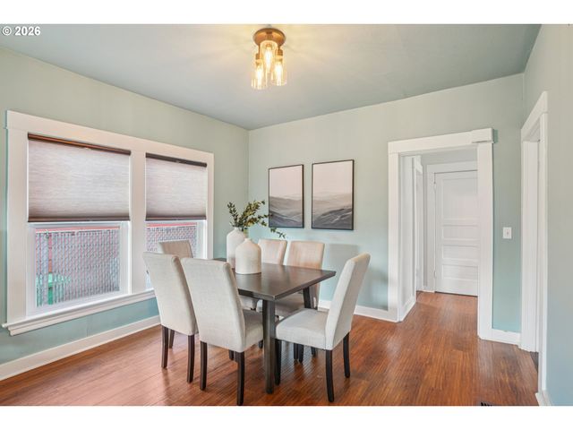 5617 Se FRANCIS St, Portland, OR 97206