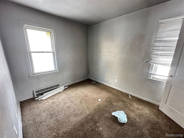 11360 Prest Street, Detroit, MI 48227