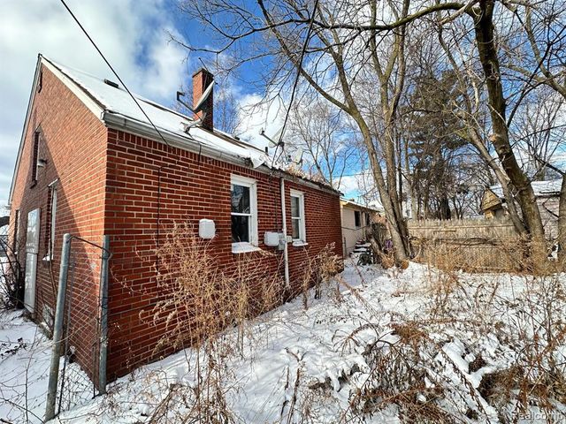 11360 Prest Street, Detroit, MI 48227