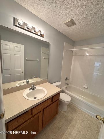 696 HAMPTON DOWNS Court, St. Johns, FL 32259