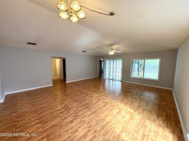 696 HAMPTON DOWNS Court, St. Johns, FL 32259