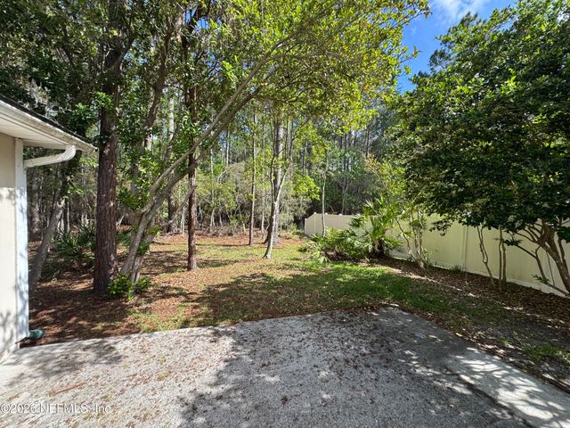 696 HAMPTON DOWNS Court, St. Johns, FL 32259