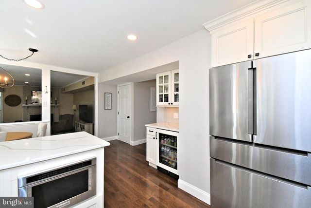 1608 S CRESCENT BLVD, Yardley, PA 19067