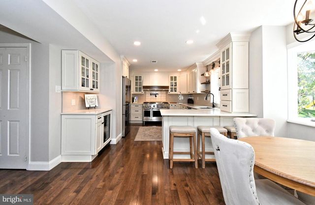 1608 S CRESCENT BLVD, Yardley, PA 19067