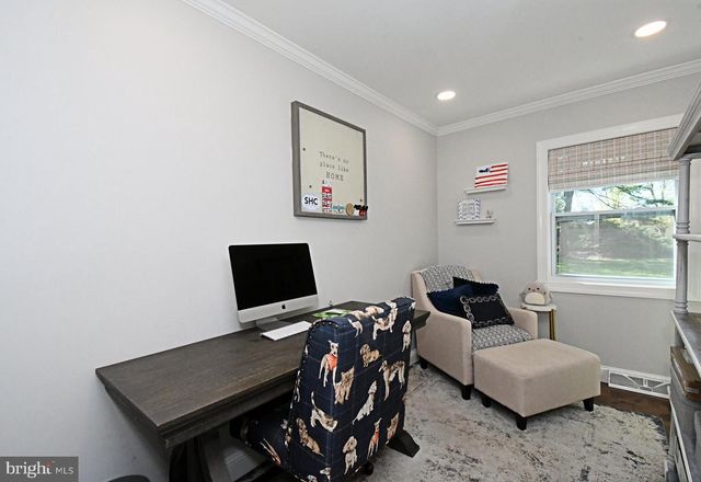 1608 S CRESCENT BLVD, Yardley, PA 19067