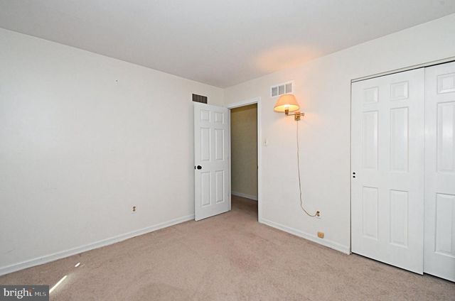 1608 S CRESCENT BLVD, Yardley, PA 19067