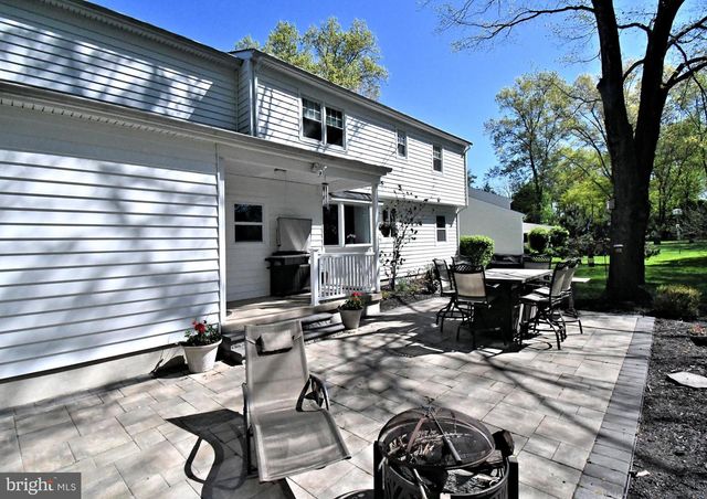 1608 S CRESCENT BLVD, Yardley, PA 19067