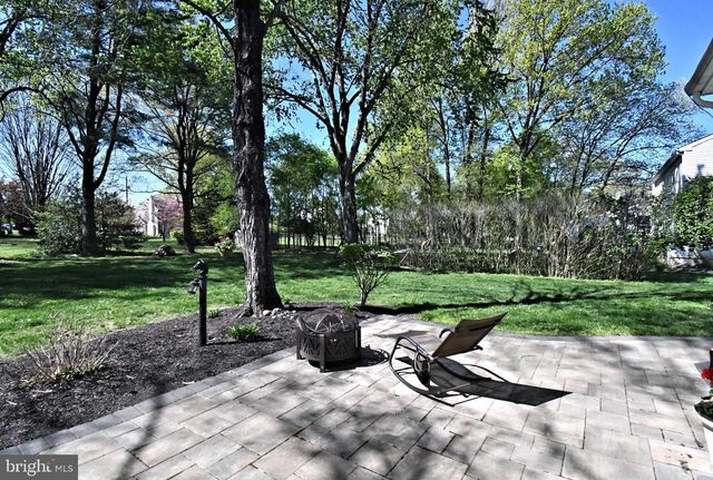 1608 S CRESCENT BLVD, Yardley, PA 19067