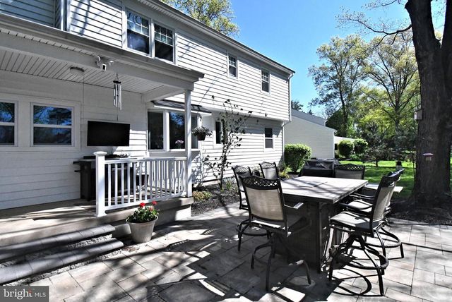 1608 S CRESCENT BLVD, Yardley, PA 19067