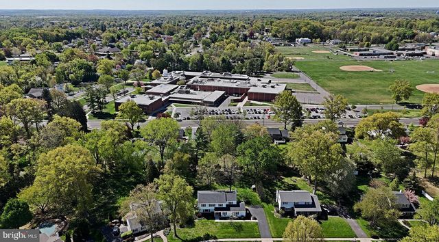 1608 S CRESCENT BLVD, Yardley, PA 19067