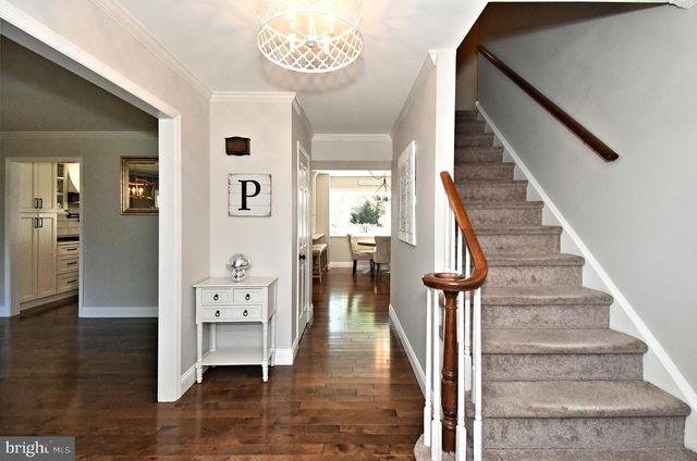 1608 S CRESCENT BLVD, Yardley, PA 19067