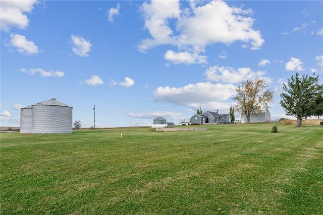 6552 28th Avenue, Shellsburg, IA 52332